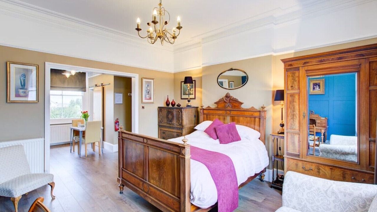 Photo of Others in Wallington North