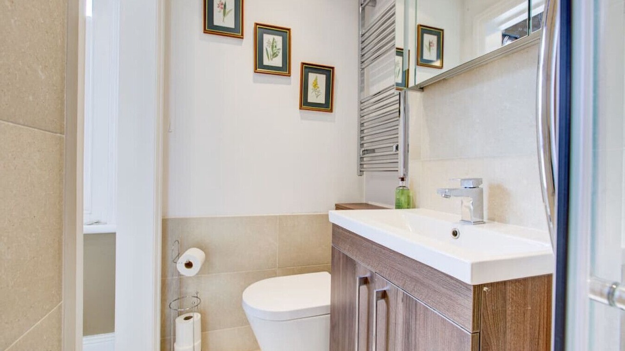 Photo of Others in Wallington North