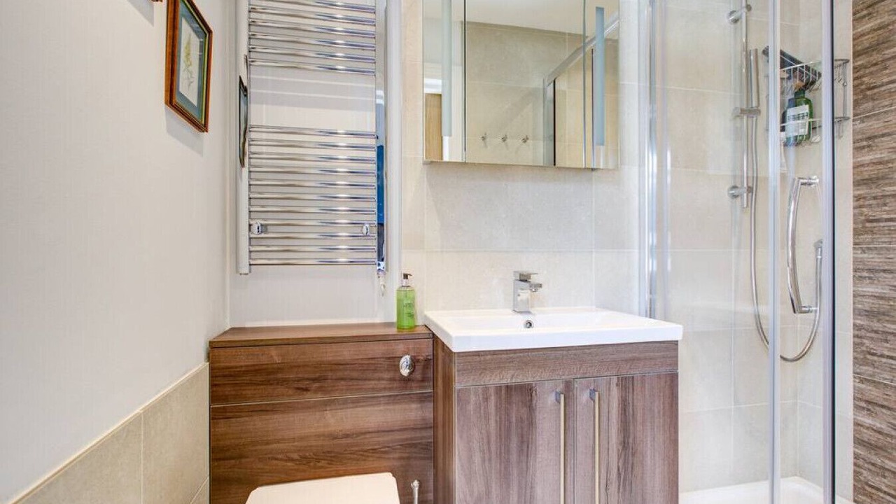 Photo of Others in Wallington North