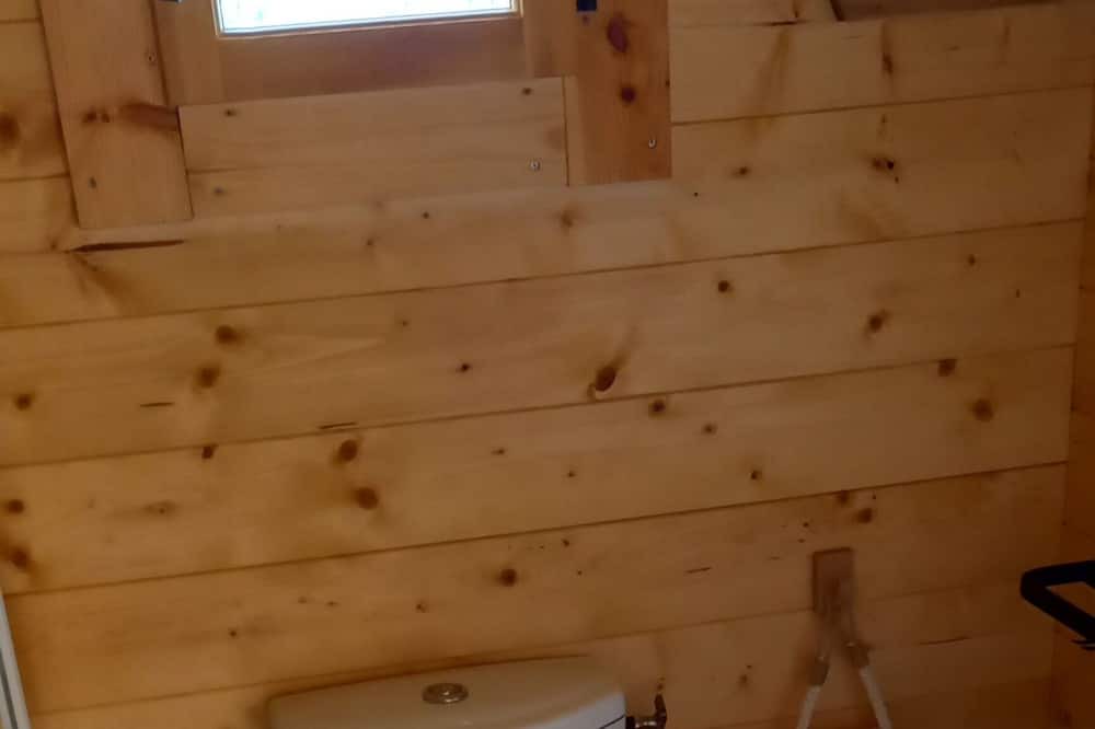 Photo of Bathroom in Arrest