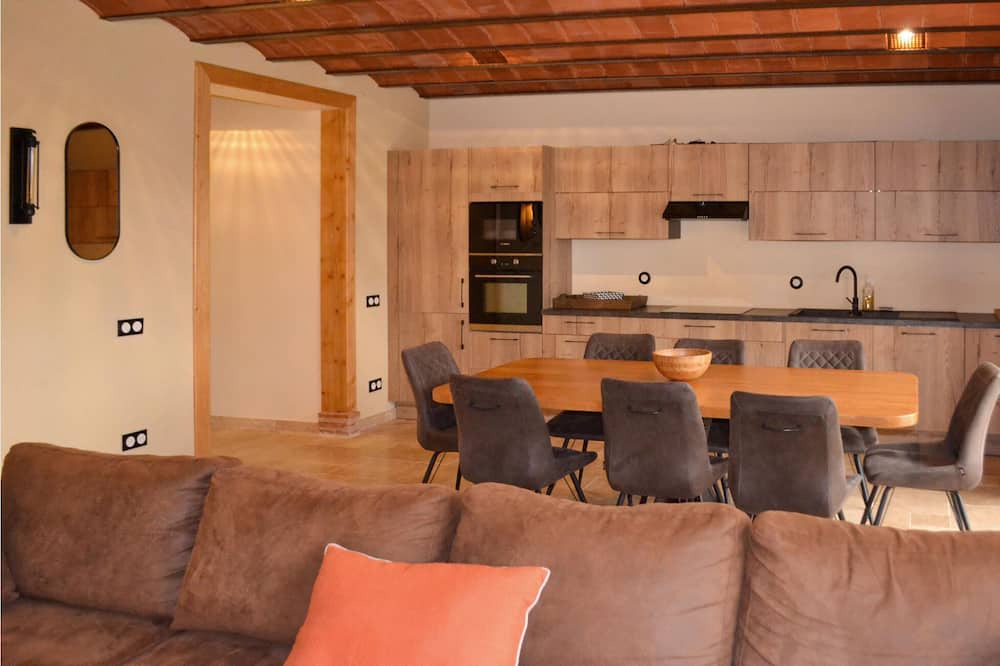 Photo of Bedroom in Sainte-Livrade-sur-Lot