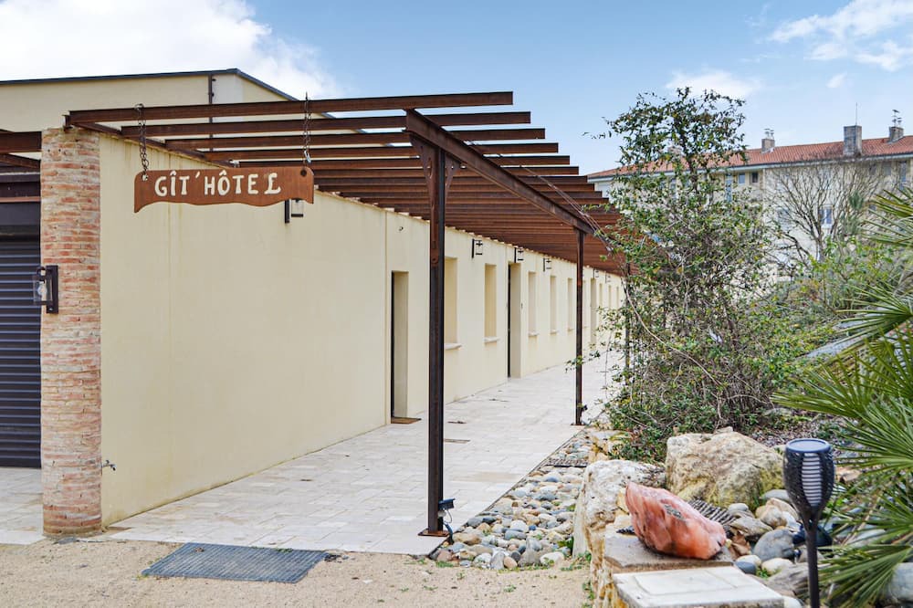 Photo of Outdoor in Sainte-Livrade-sur-Lot