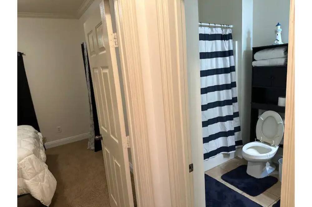 Photo of Bathroom in Milton