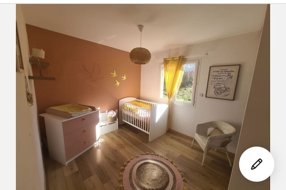 Photo of Others in Commelle-Vernay