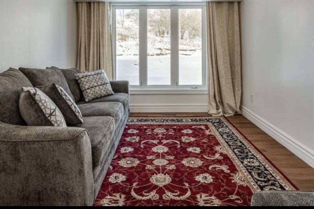Photo of Livingroom in Hamilton
