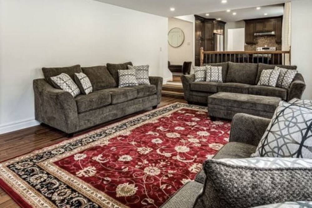 Photo of Livingroom in Hamilton