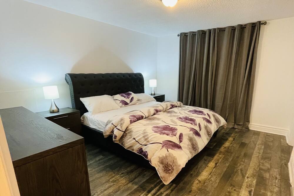 Photo of Bedroom in Hamilton