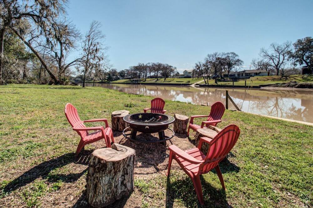 Photo of Outdoor in Brazoria