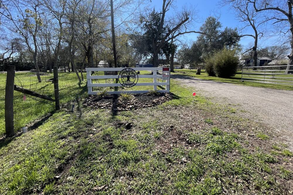 Photo of Outdoor in Brazoria