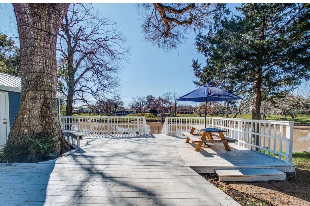 Photo of Outdoor in Brazoria