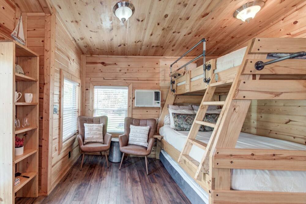 Photo of Bedroom in Brazoria