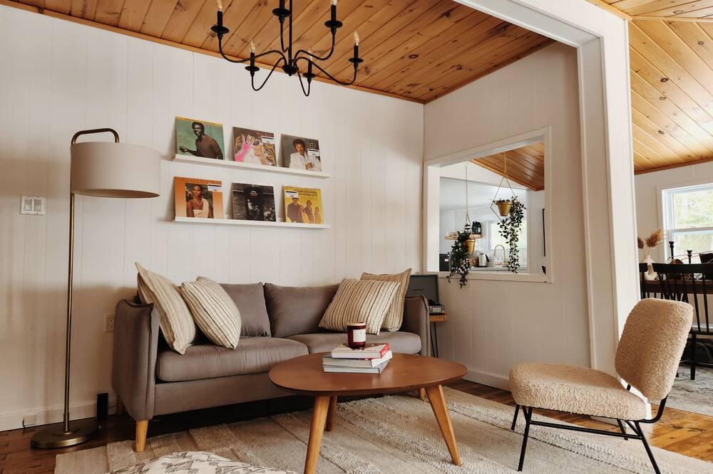 Photo of Livingroom in Novar