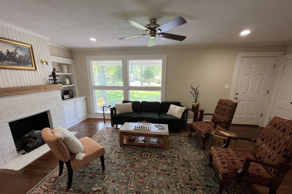 Photo of Livingroom in Ruston