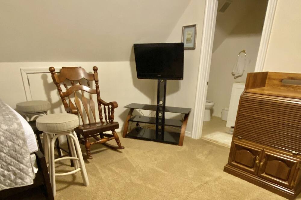 Photo of Bedroom in Apex