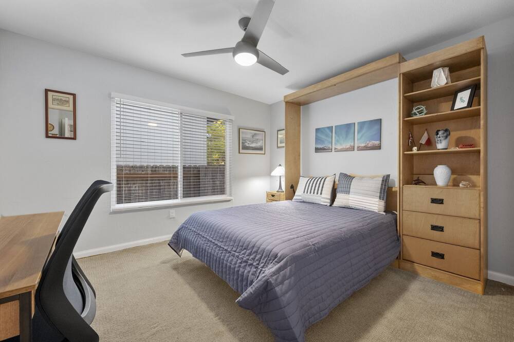 Photo of Bedroom in Sonoma