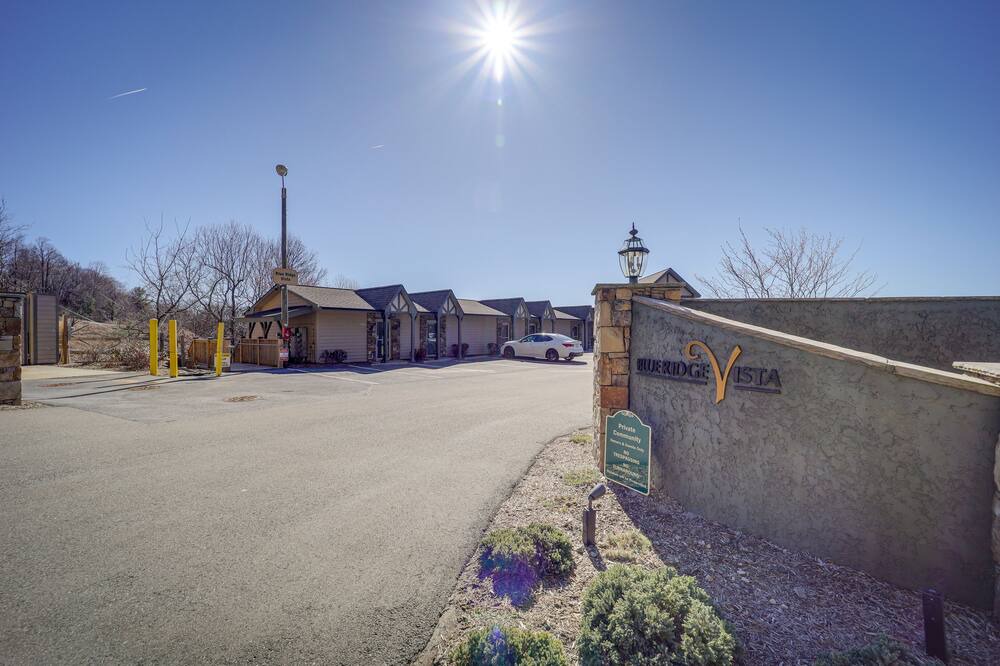 Photo of Outdoor in Apple Ridge