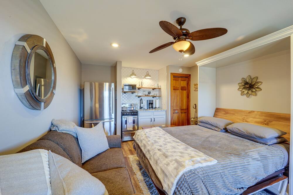 Photo of Bedroom in Apple Ridge