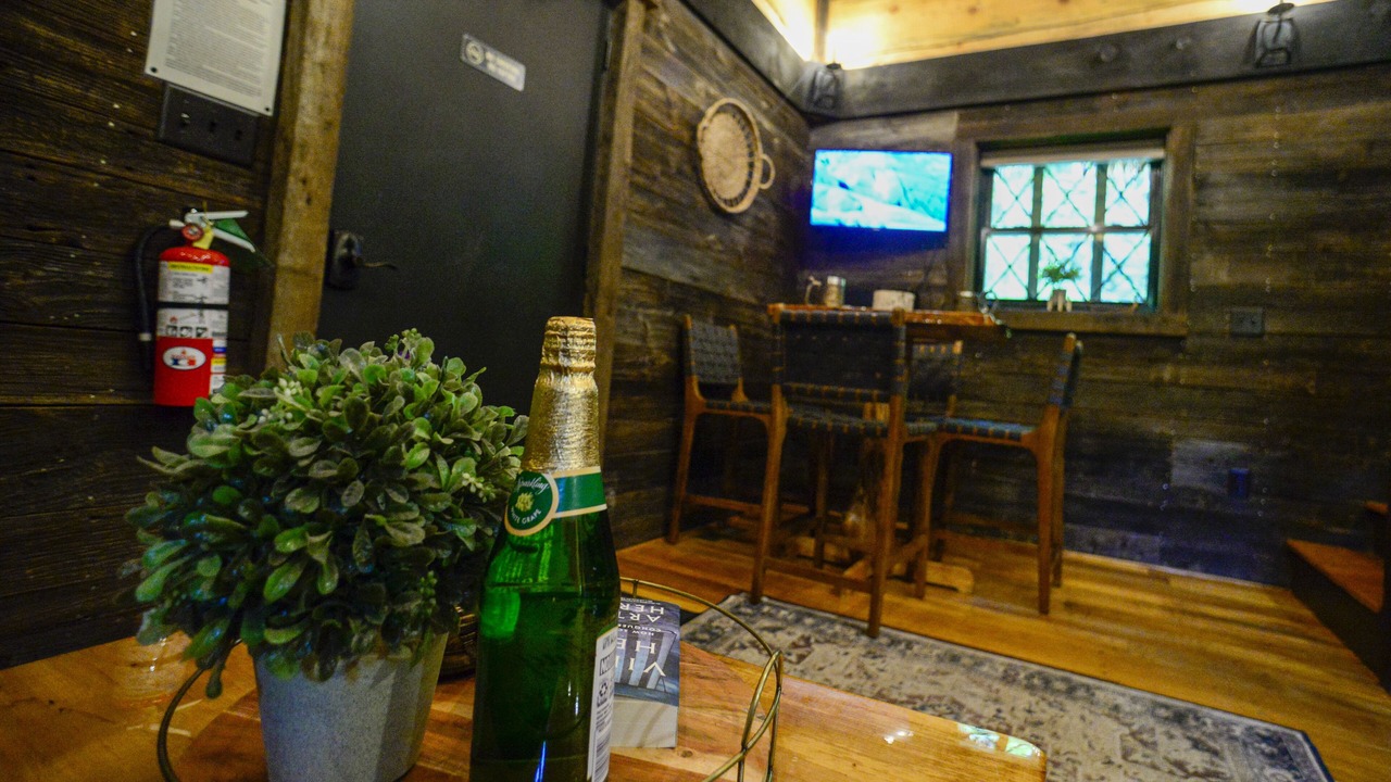 Photo of Livingroom in Guilford