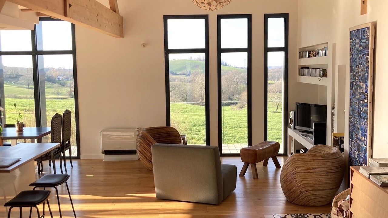 Photo of Others in Urt