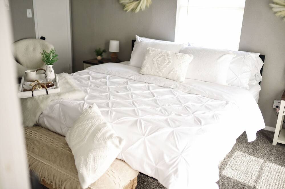 Photo of Bedroom in Lawton