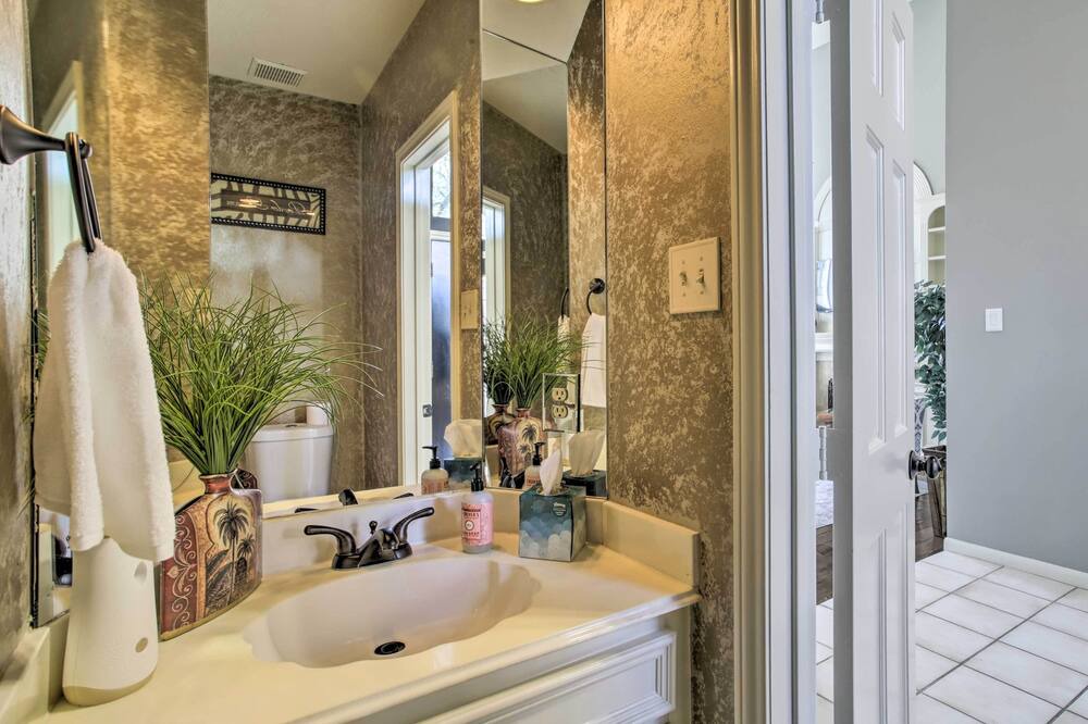 Photo of Bathroom in Barker