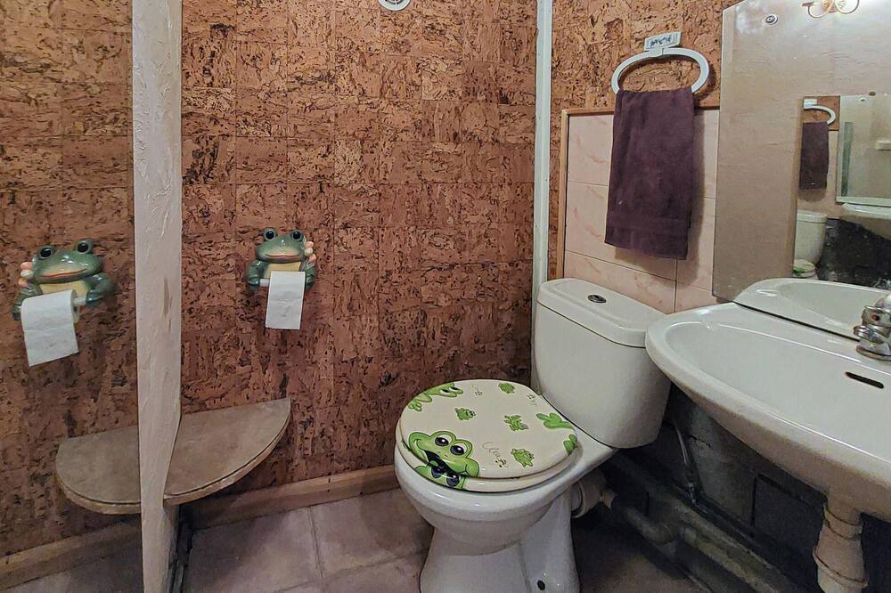 Photo of Bathroom in Thiers