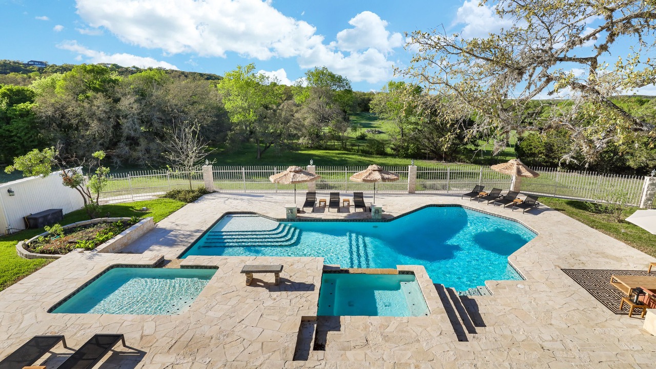 Photo of Outdoor in Cross Mountain