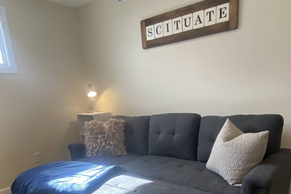 Photo of Bedroom in Minot