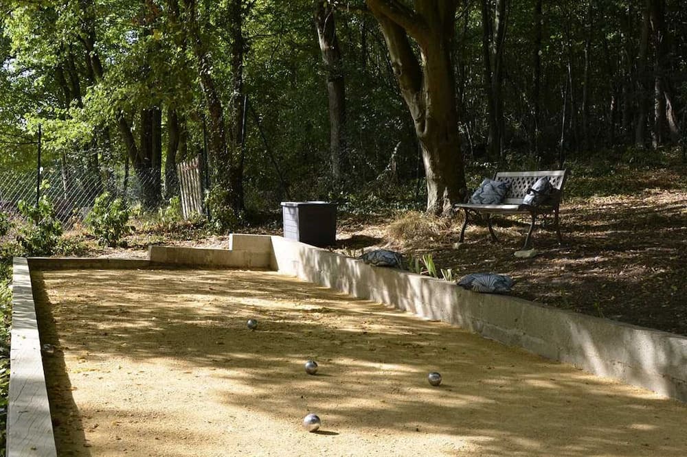 Photo of Outdoor in Pierrefonds