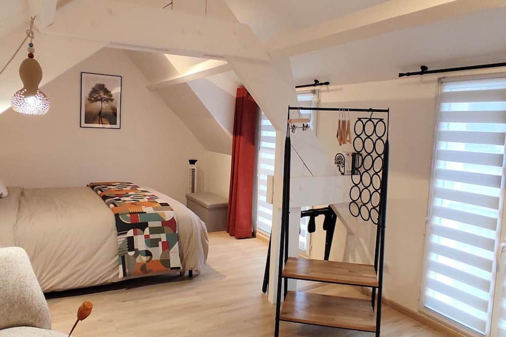 Photo of Bedroom in Pierrefonds