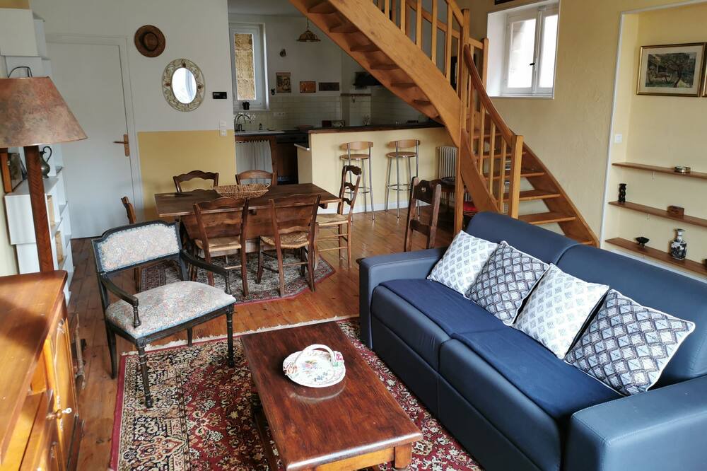 Photo of Livingroom in Lens-Lestang