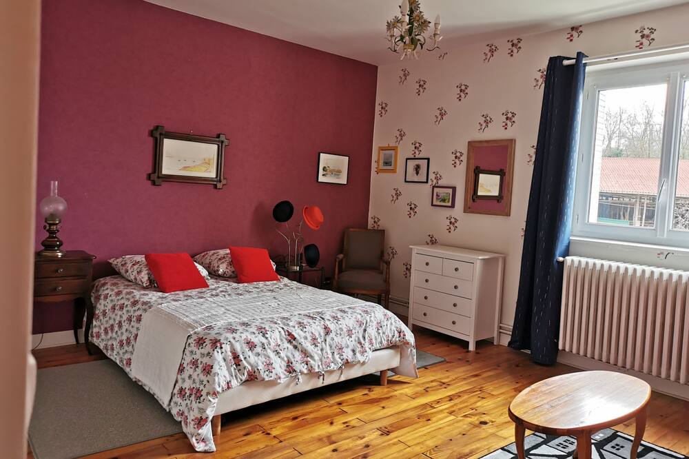 Photo of Bedroom in Lens-Lestang