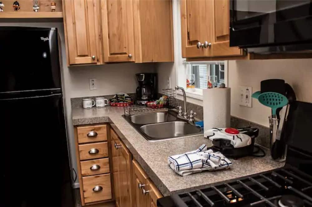 Photo of Kitchen in Roseburg