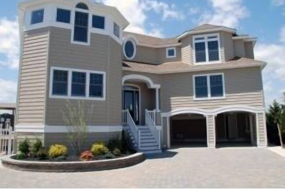 Photo of Outdoor in Harvey Cedars