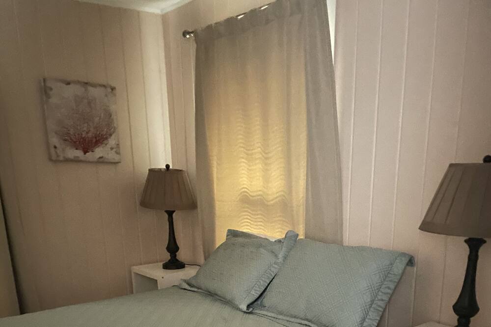 Photo of Bedroom in Texas Gulf Coast Region