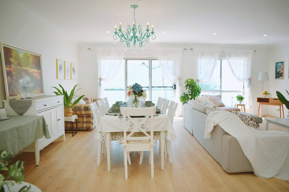 Photo of Others in Maraylya