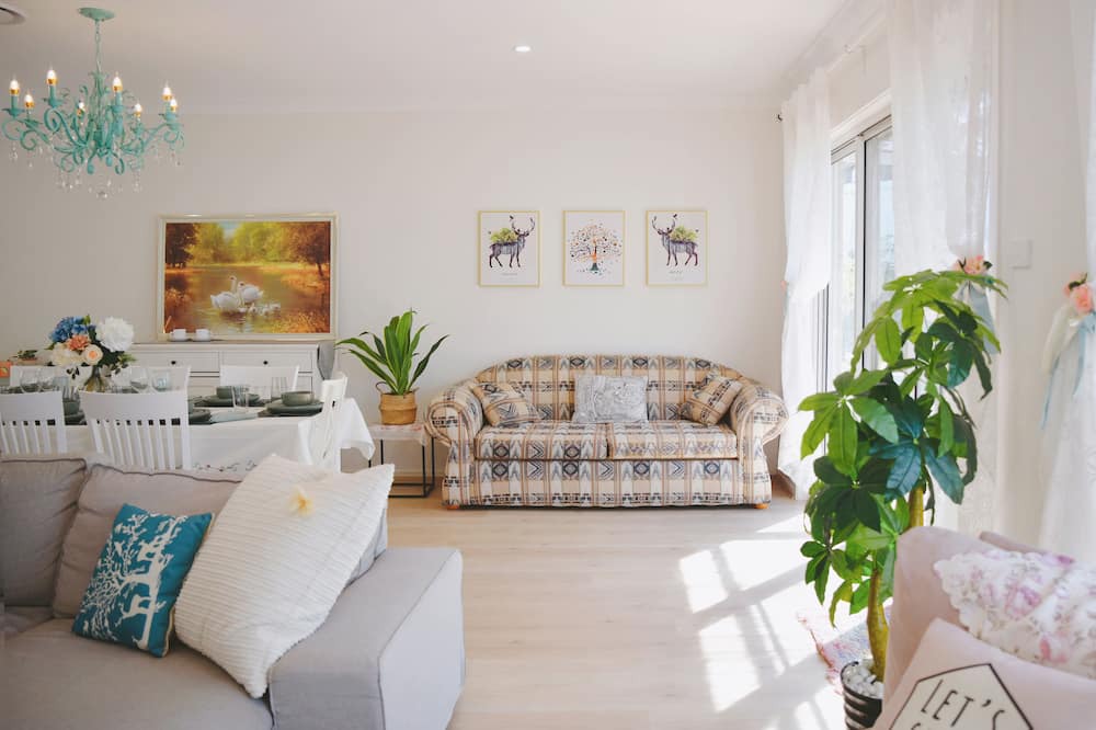 Photo of Livingroom in Maraylya