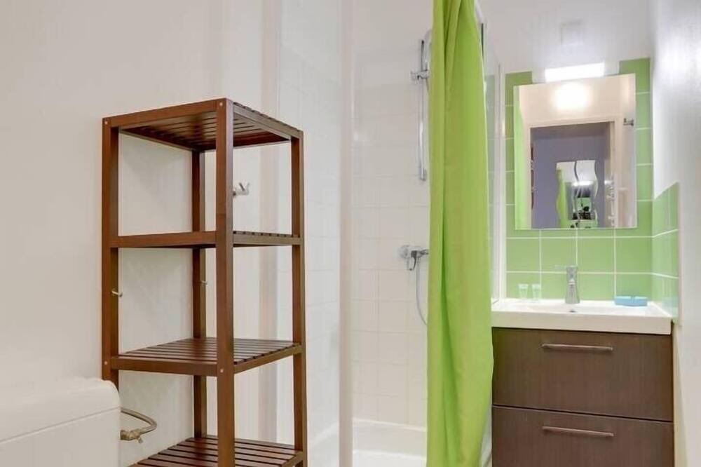 Photo of Bathroom in Waldeck-Sully