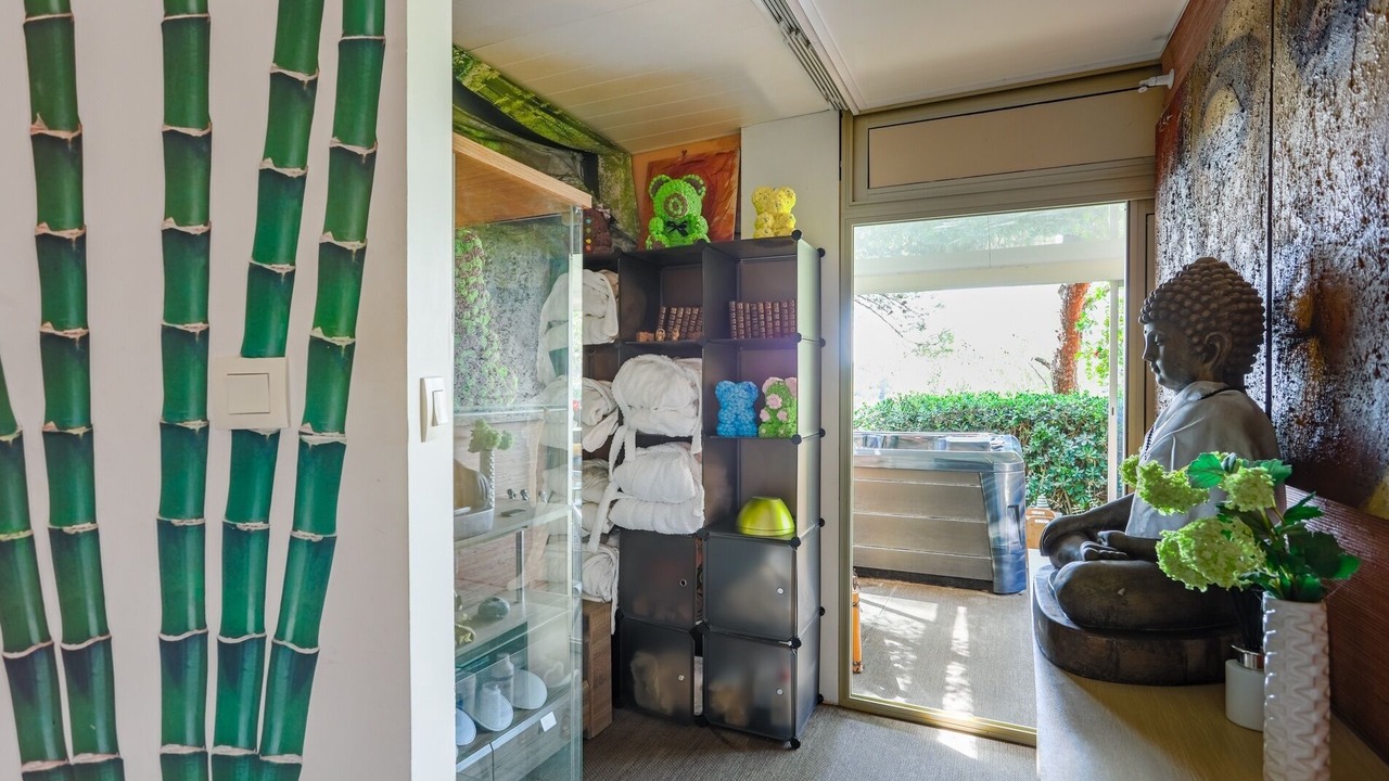 Photo of Others in Cantaron