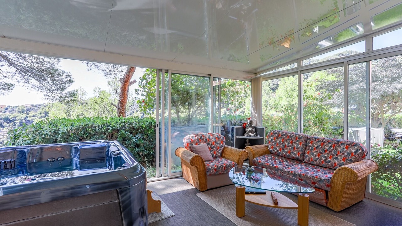 Photo of Outdoor in Cantaron