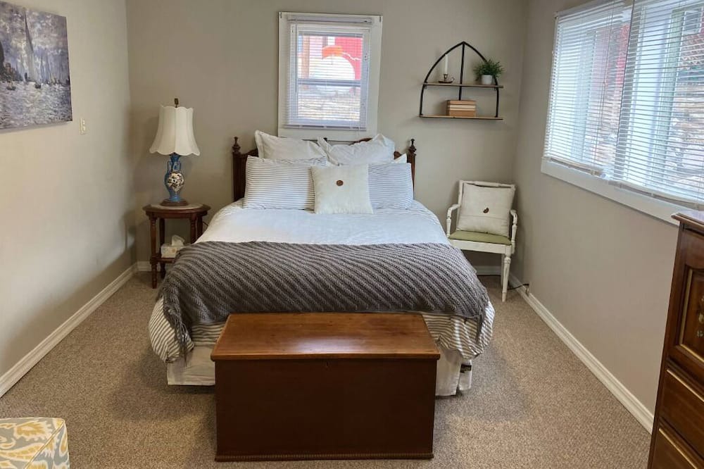 Photo of Bedroom in Syracuse