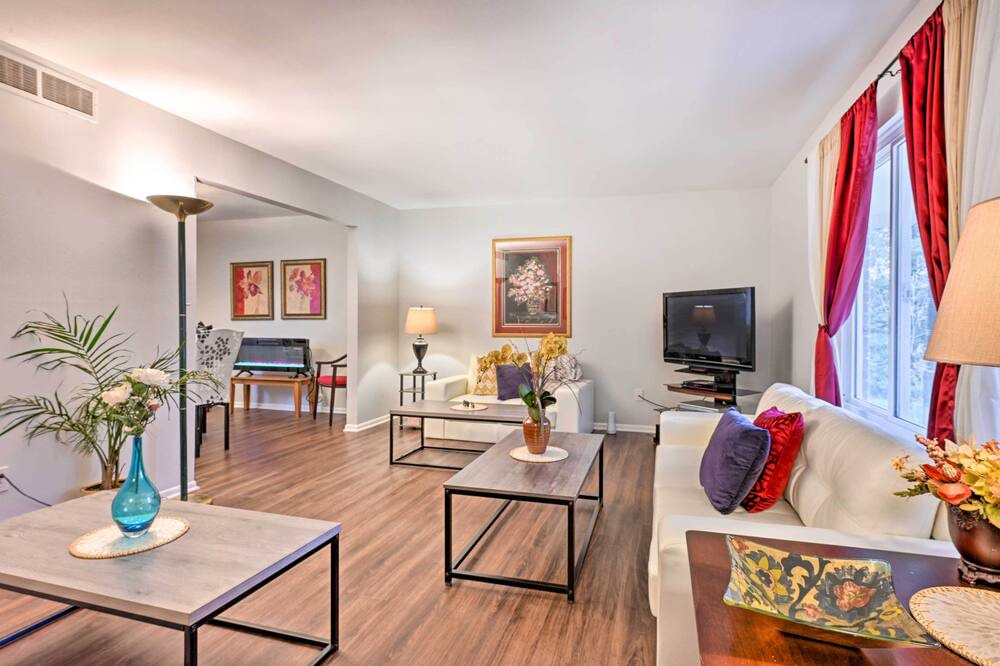Photo of Bedroom in Howell
