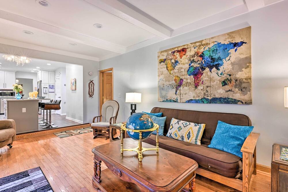 Photo of Livingroom in Howell