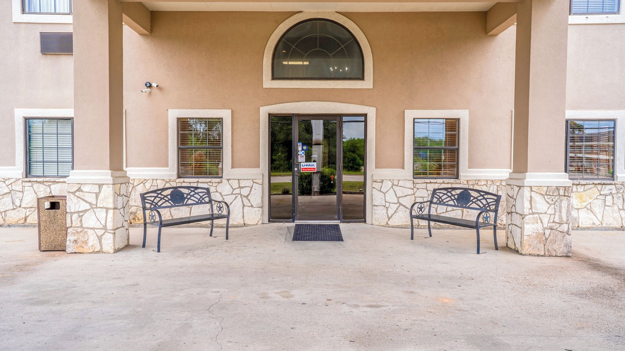 Photo of Outdoor in Beeville