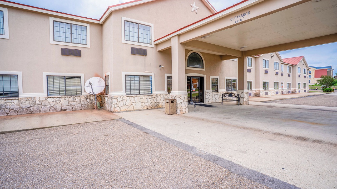 Photo of Outdoor in Beeville