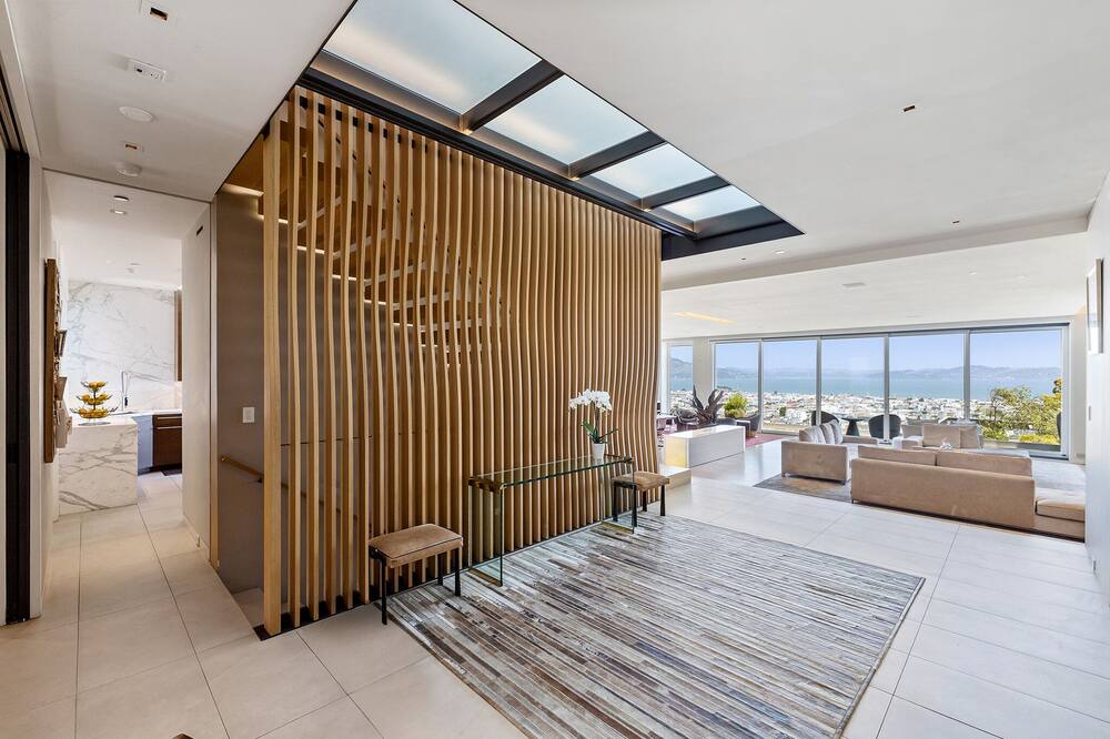 Photo of Others in Pacific Heights