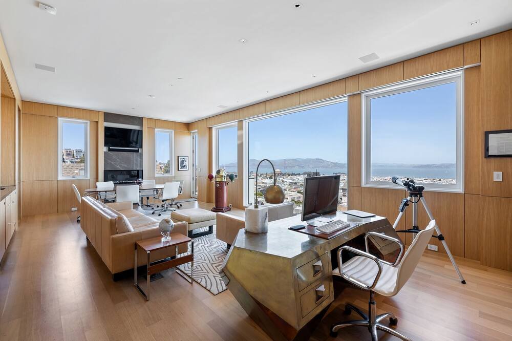 Photo of Others in Pacific Heights