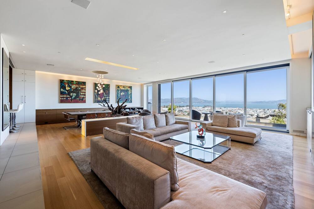 Photo of Livingroom in Pacific Heights