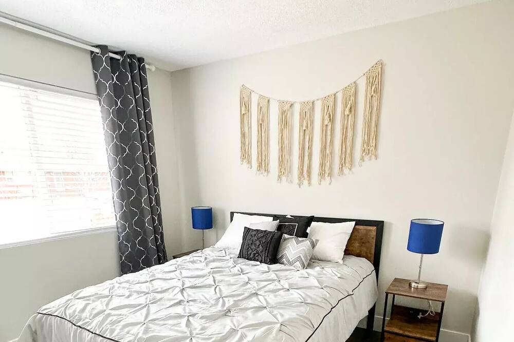 Photo of Bedroom in Lincoln