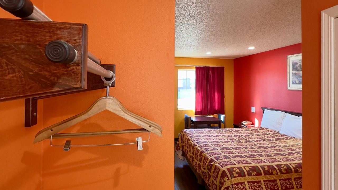 Photo of Bedroom in Rogers